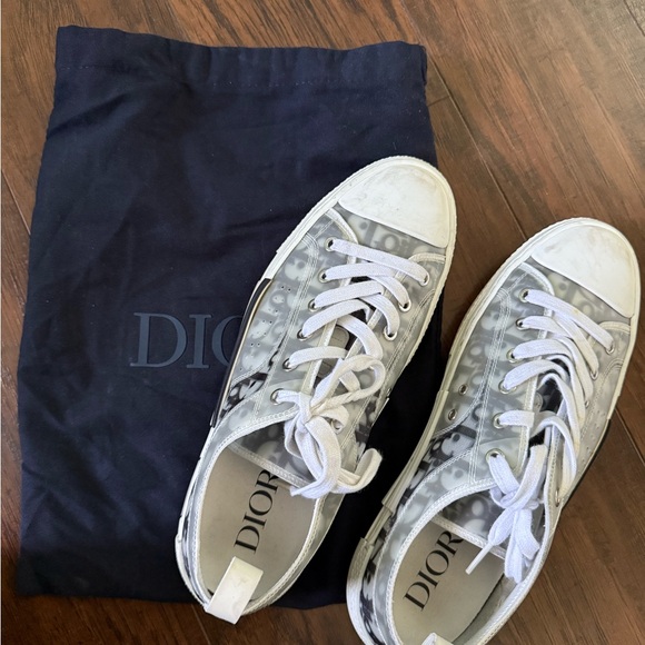Dior Monochrome Lace-Up Sneakers - Picture 4 of 8